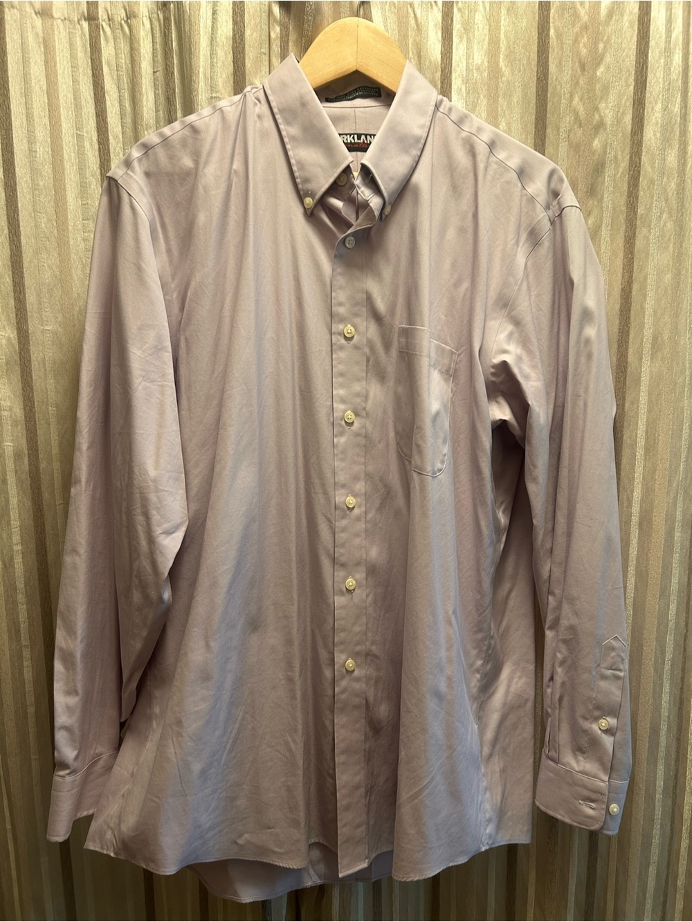Kirkland Signature Light Lavender Men's Button-Down Shirt, Size 17/35